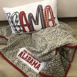 University of Alabama Blanket and Pillow Bundle